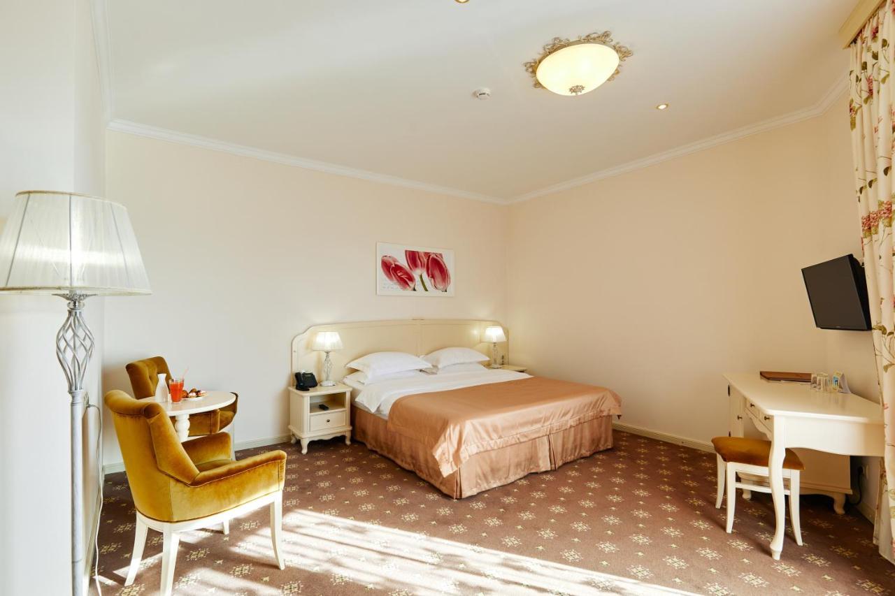 Medical&Spa Resort Alfa Radon Baraviki Bagian luar foto