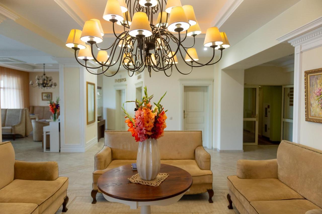 Medical&Spa Resort Alfa Radon Baraviki Bagian luar foto