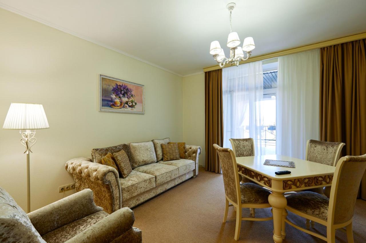 Medical&Spa Resort Alfa Radon Baraviki Bagian luar foto